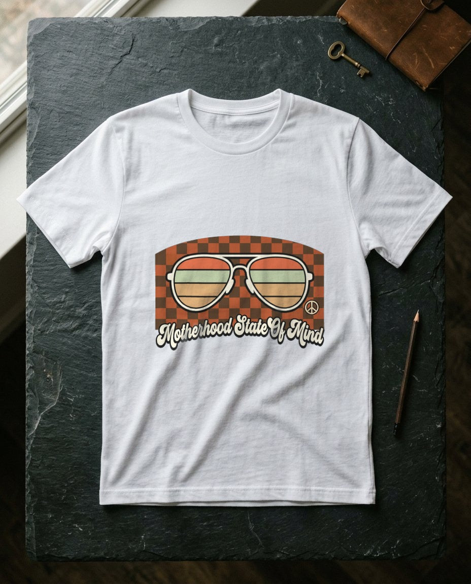 Cool Mom Era Sunset Aviators — lifestyle photo