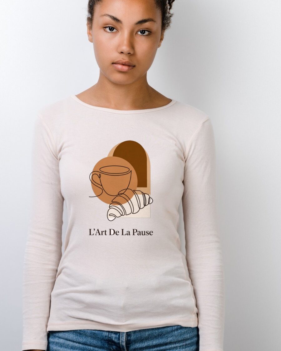 L'Art De La Pause Continuous Line Long Sleeve — lifestyle photo